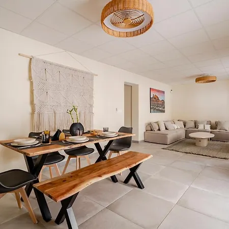 Espectacular Casa En Cala Lanuza بيت للعطل *